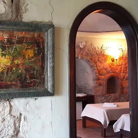 Πανσιόν Antik Zeytin & Art