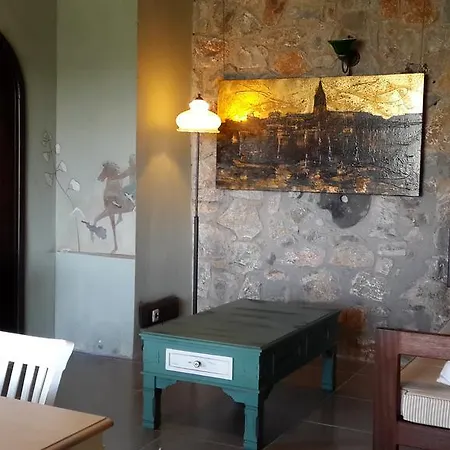 Guest house Antik Zeytin & Art