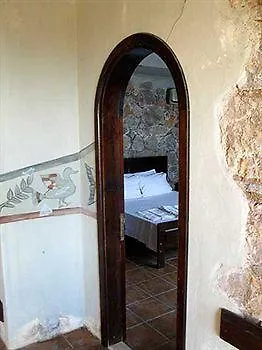 Antik Zeytin & Art Guest house 3*