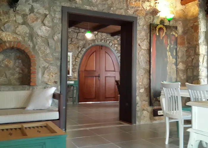 בית הארחה Antik Zeytin & Art 3*