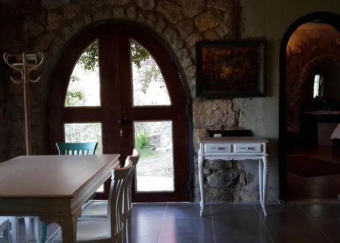 Pensjonat Antik Zeytin & Art Golturkbuku