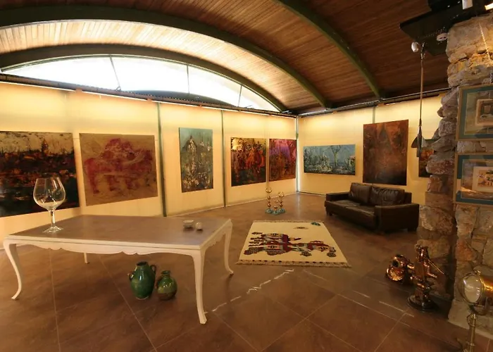 Antik Zeytin & Art גולטורקבוקו